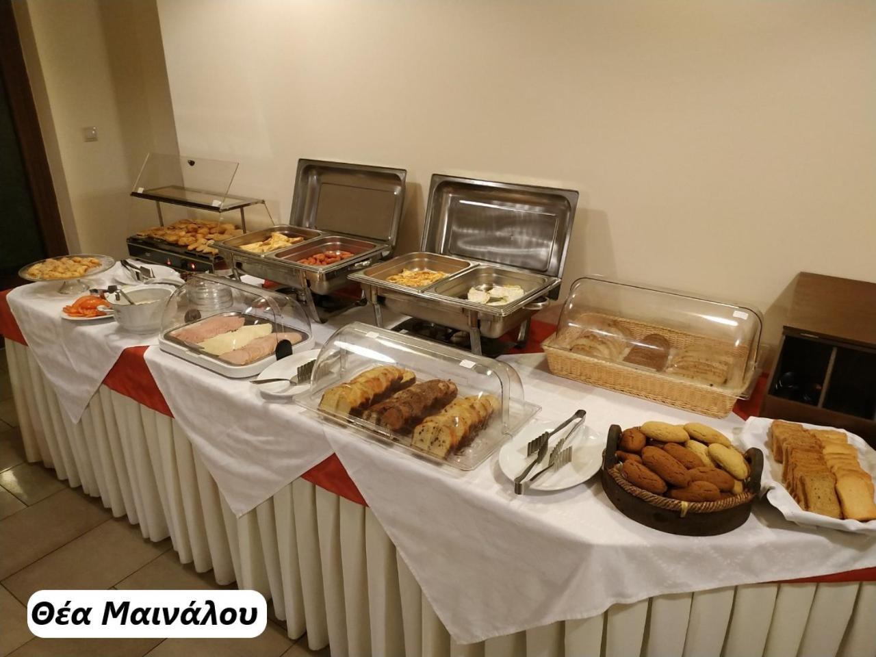 Thea Mainalou Otel Vytina Dış mekan fotoğraf
