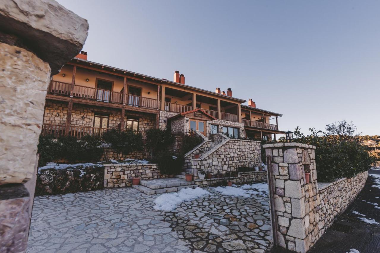 Thea Mainalou Otel Vytina Dış mekan fotoğraf